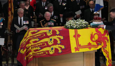 Queen Elizabeth visits Plymouth